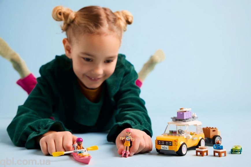 LEGO Friends Автомобіль для подорожей із друзями (42659) у зібраному вигляді