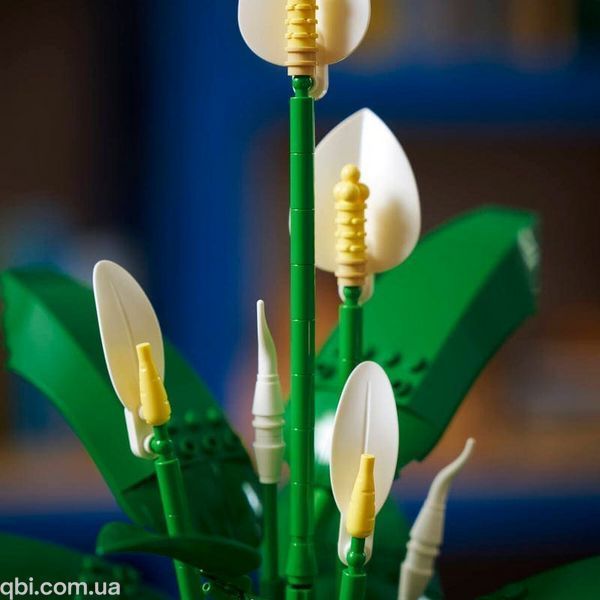 LEGO Botanicals Спатифиллум (11504) в собранном виде