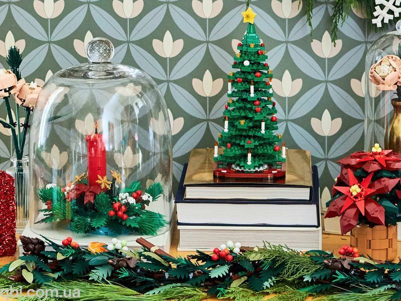LEGO Seasonal Різдвяна ялинка (40573) у зібраному вигляді