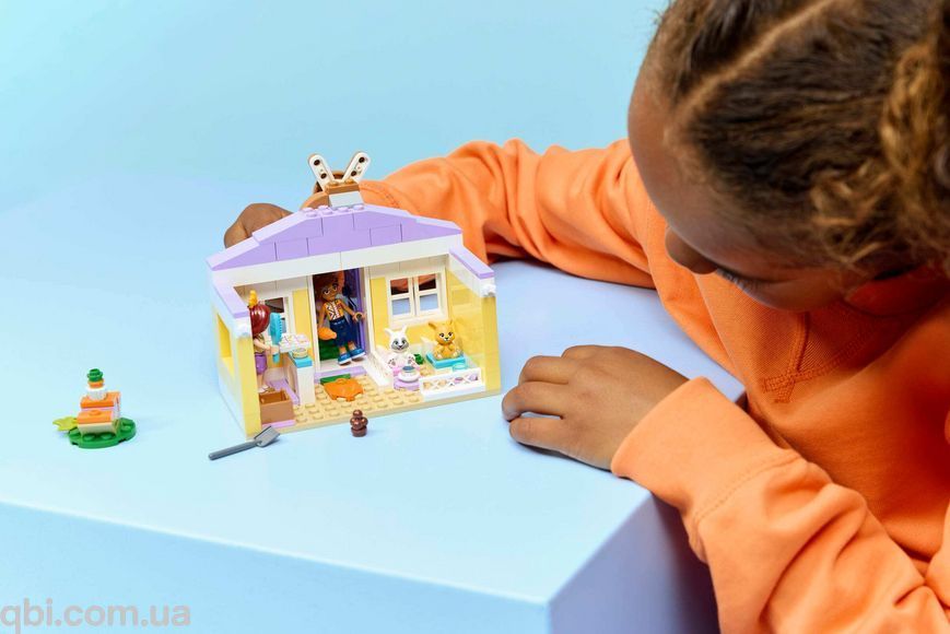 LEGO Friends Отель &laquo;Банни&raquo; в Хартлейк-Сити (42679) в собранном виде