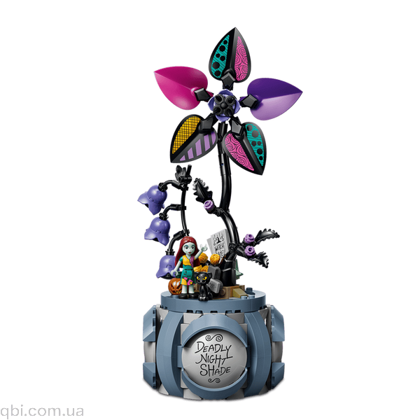 LEGO Disney Цветочный горшок Салли (43288) в собранном виде