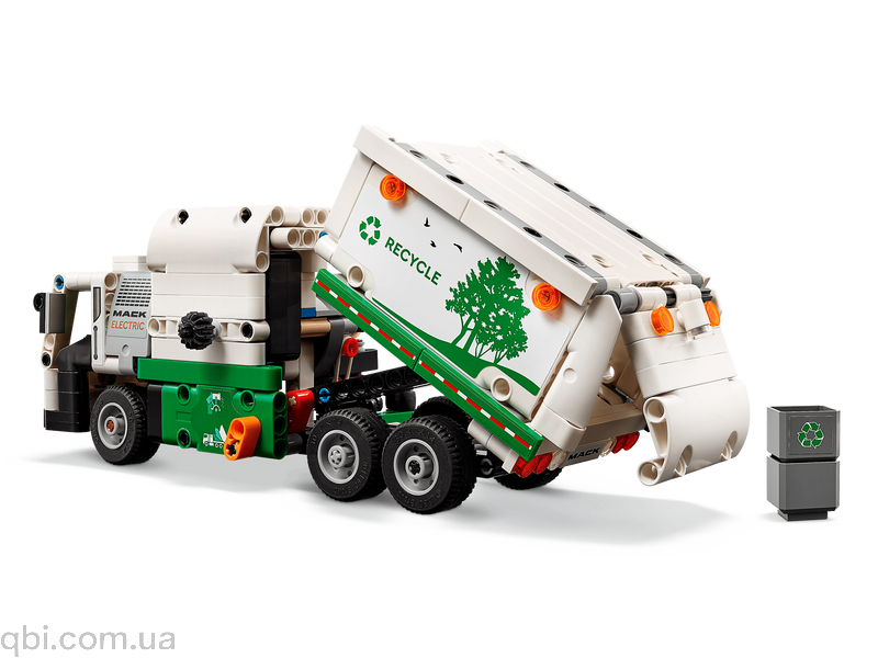 LEGO Technic Мусоровоз Mack&reg; LR Electric (42167) в собранном виде