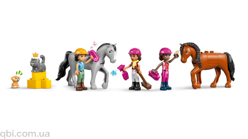 LEGO Friends Конюшня и академия верховой езды (42688) в собранном виде