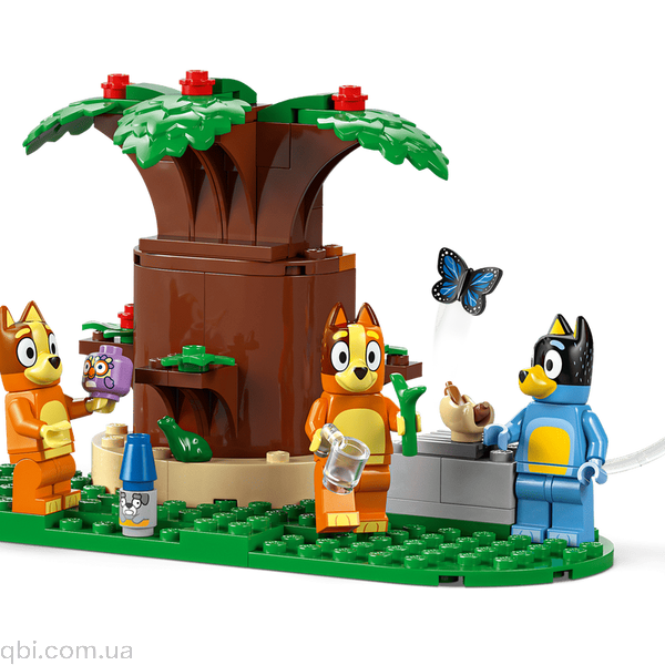 LEGO Bluey Родинний дім Блуї (11203) у зібраному вигляді