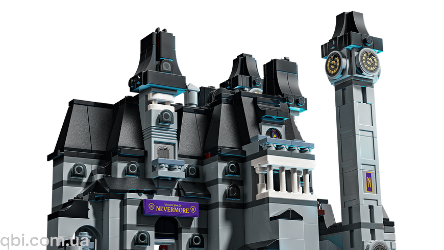 LEGO Wednesday Академия Невермор (76788) в собранном виде