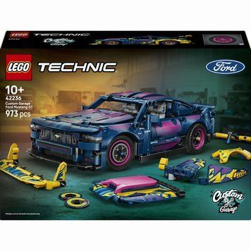 LEGO Technic Тюнінг-гараж з автомобілем Ford Mustang GT (42236) у зібраному вигляді