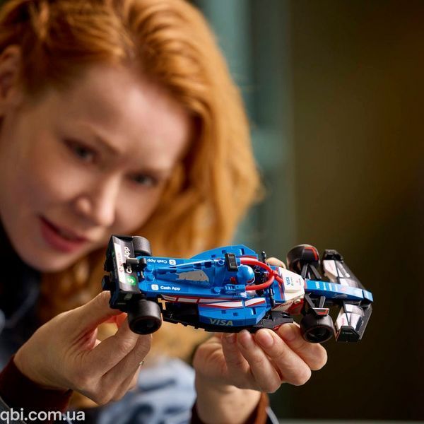 LEGO Speed Champions Автомобіль для перегонів F1&reg; Visa Cash RB VCARB 01 (77246) у зібраному вигляді