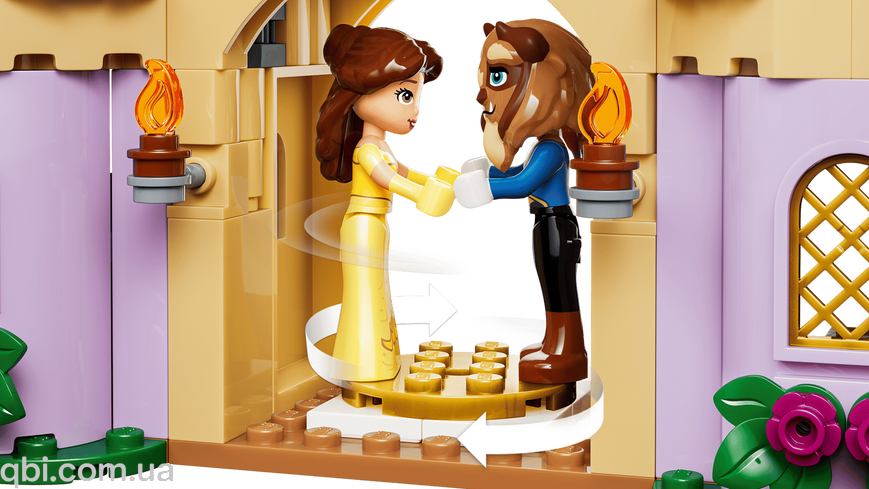LEGO Disney &laquo;Зачарованный замок Красавицы и Чудовища&raquo; (43289) в собранном виде