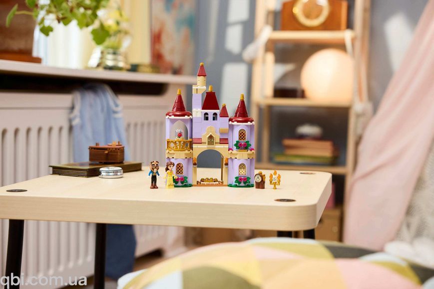 LEGO Disney &laquo;Зачарованный замок Красавицы и Чудовища&raquo; (43289) в собранном виде