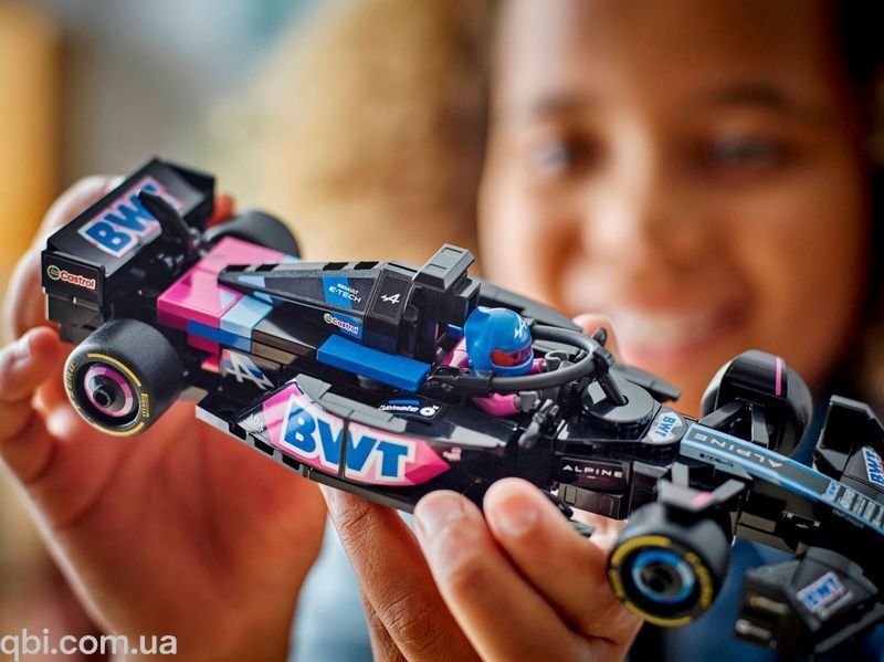 LEGO Speed Champions Гоночный автомобиль BWT Alpine F1&reg; Team A524 (77248) в собранном виде