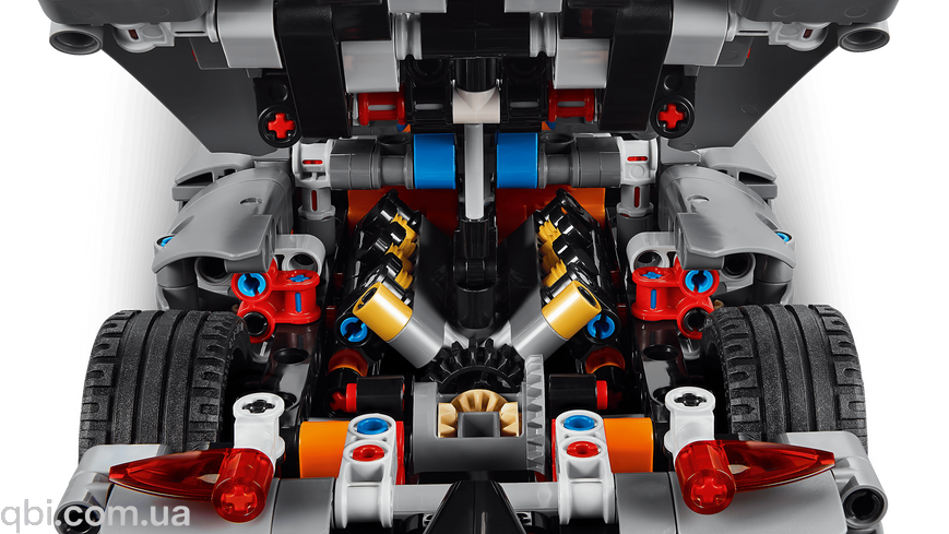 LEGO Technic Koenigsegg Jesko Absolut &mdash; сірий гіперкар (42173) у зібраному вигляді