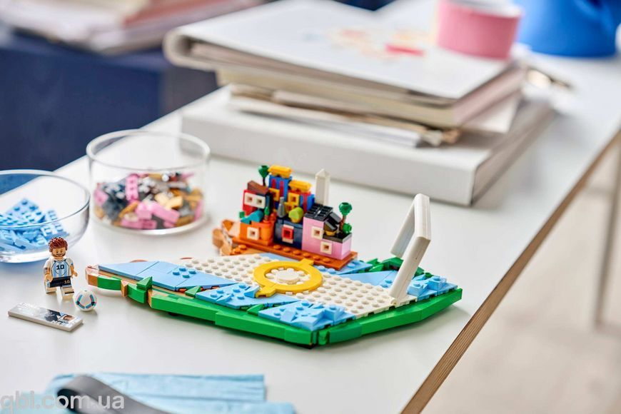 LEGO Editions Football Лионель Месси &mdash; лучшие моменты футбольных матчей (43011) в собранном виде