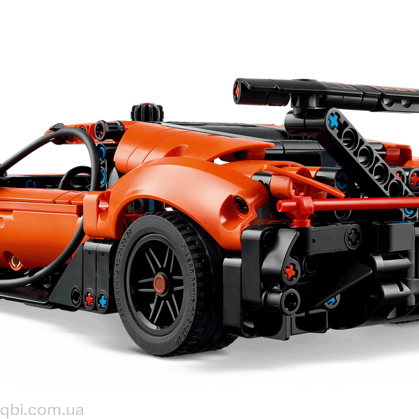 LEGO Technic Гіперкар Bugatti Chiron Pur Sport (42222) у зібраному вигляді