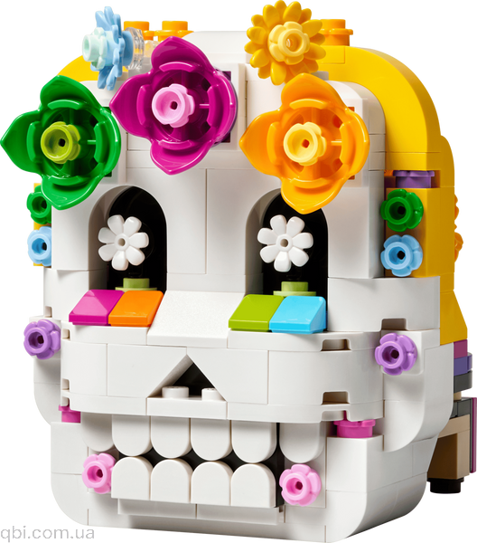 LEGO Seasonal &laquo;Алтарь мертвых&raquo; (40811) в собранном виде