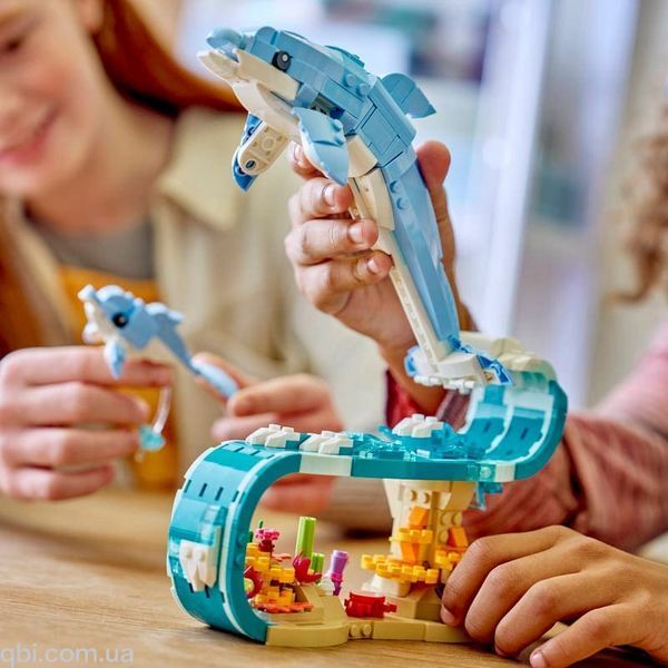 LEGO Creator Морские животные: красивые дельфины (31385) в собранном виде
