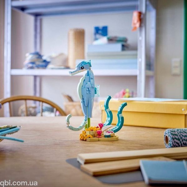 LEGO Creator Морские животные: красивые дельфины (31385) в собранном виде