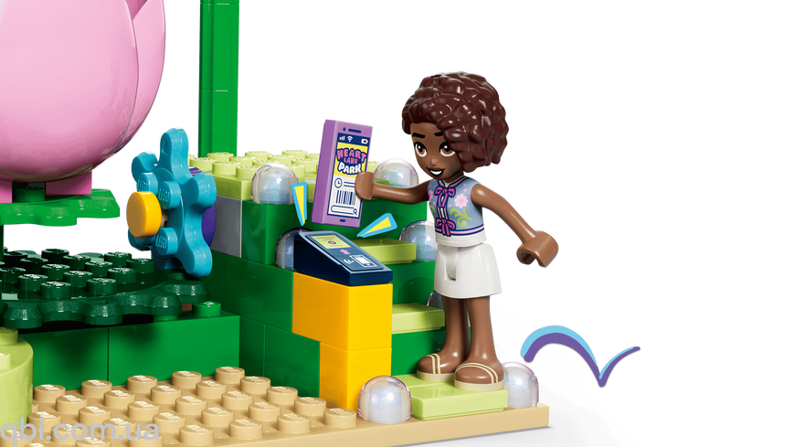 LEGO Friends Карусель с цветами и чашками и сказочная фотобудка (42702) в собранном виде