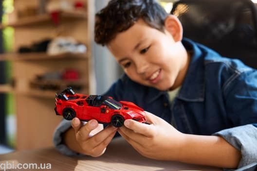 LEGO Speed Champions Спортивный автомобиль Ferrari SF90 XX Stradale (77254) в собранном виде