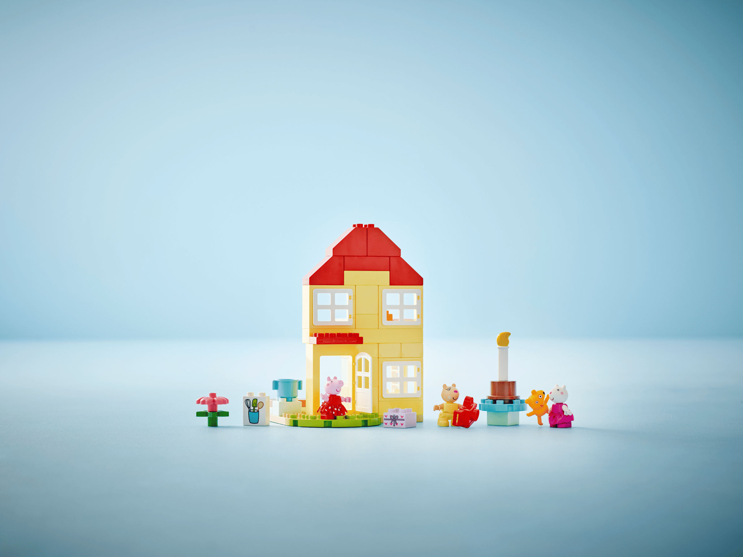 LEGO DUPLO Святковий будиночок Пеппи