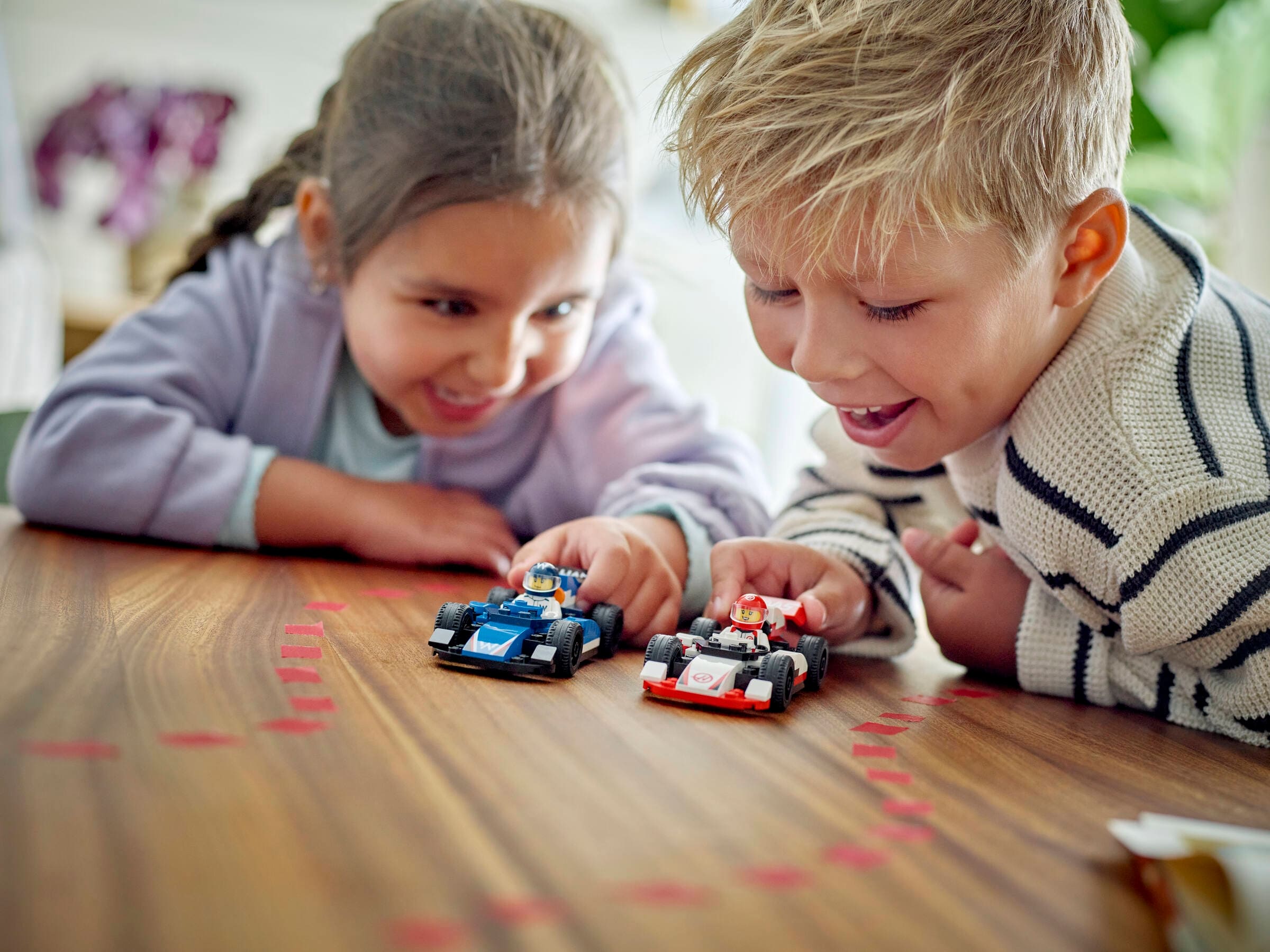LEGO City Автомобили F1 в действии