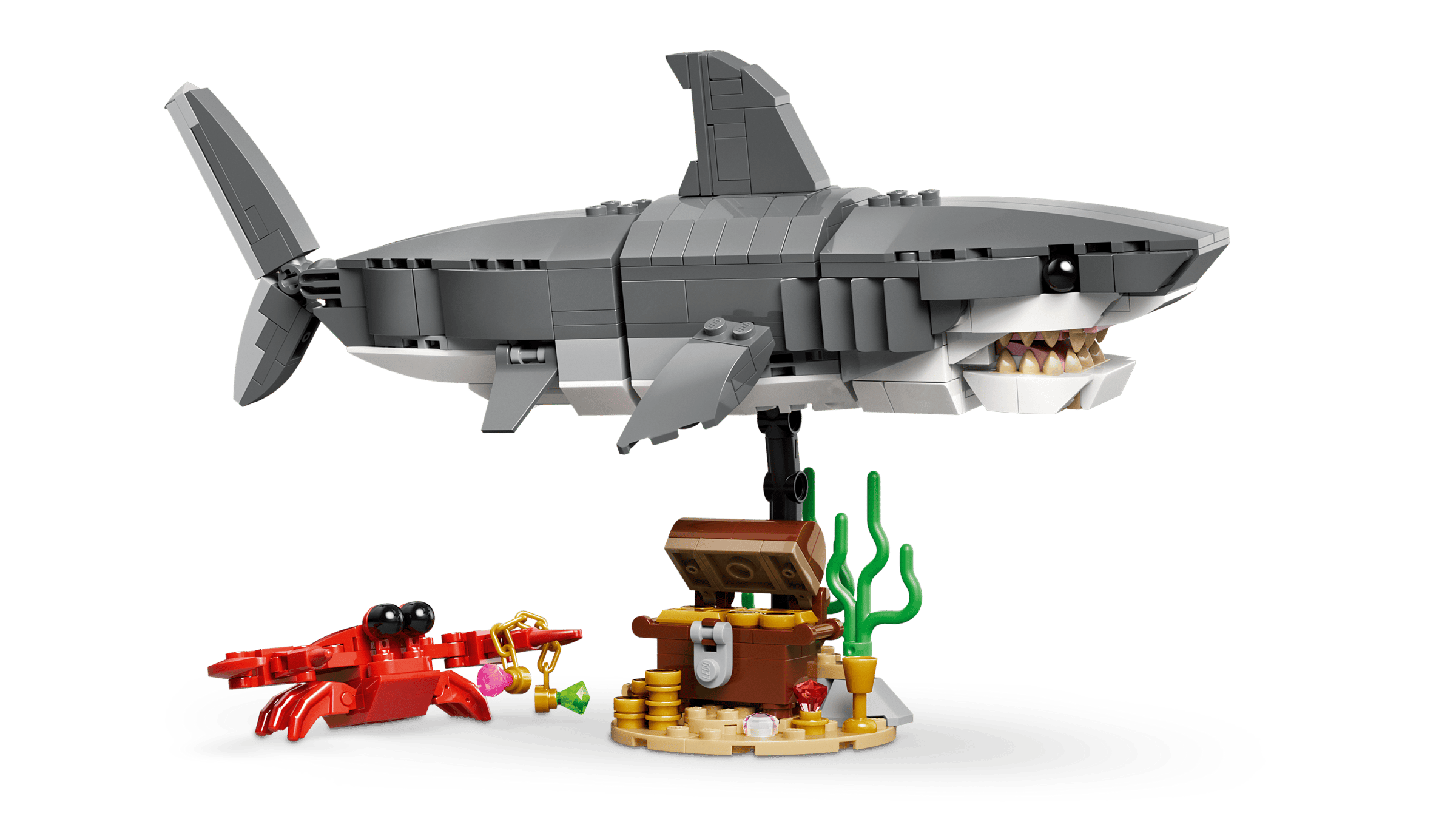 Общий вид сборной модели акулы с сундуком сокровищ LEGO 31381