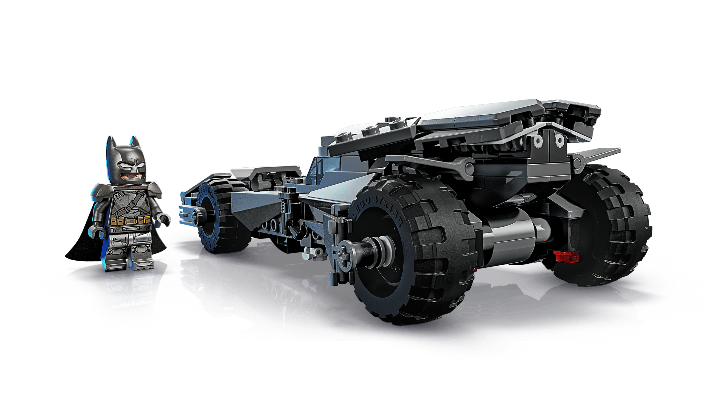 Мініфігурка Бетмена у броньованому костюмі з тканинним плащем LEGO 76331