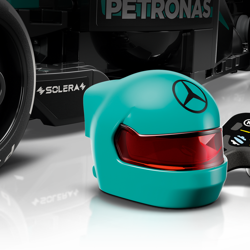 Боковой ракурс LEGO Mercedes-AMG F1 W15 – новые боковые понтоны